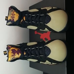 Air Jordan 7 Retro SE "Black Olive"